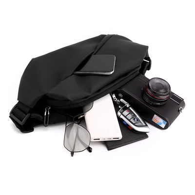 Borsa a fibbia magnetica Borsa per petto Borsa per petto crossbody maschile Moda multifunzionale senior sense uomo Fanny pack