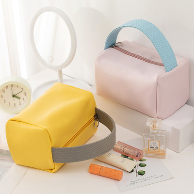 Nuova borsa di trucco portatile di grande capacità colore di caramelle borsa di viaggio di toalettini portatili borsa di lavanderia organizzare borsa di stoccaggio di trucco