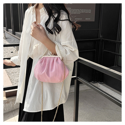 2024 NEW RETRO FAIRY SOLID COLOR PETIT BAG BLANCO BORSA DI MANO PERLA BORSA DI DONNE INFERNO NETTO IN Semplice BORSA di corpo trasversale