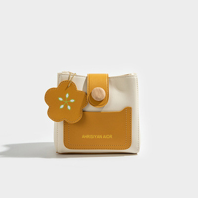SUMMER FRESH ALL-MATCH BAGGA Moda femminile tendenza avanzata SENSE NICHE DESIGN BUCKET BAGGA CROSSBODY popolare quest'anno