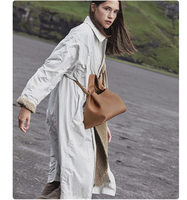 2024 NUOVO ALL-IN-ONE COLOR SOLID LUNCH BOX BAG Europa e gli Stati Uniti MODA BORSA DI MANO SINGLE SPALLE BORSA di corpo