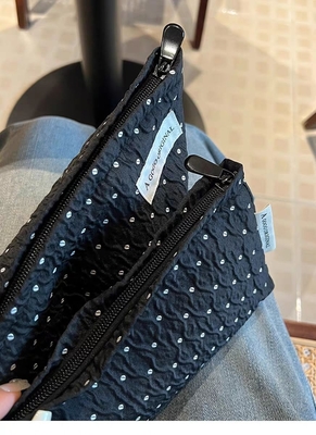 POLKA DOT BLACK MAKEUP BAG SWEET SKINCARE STOCKING BAG CARRYING PORTABLE MONEY BORSA di viaggio lavaggio