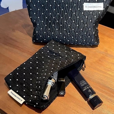 POLKA DOT BLACK MAKEUP BAG SWEET SKINCARE STOCKING BAG CARRYING PORTABLE MONEY BORSA di viaggio lavaggio