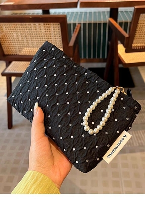 POLKA DOT BLACK MAKEUP BAG SWEET SKINCARE STOCKING BAG CARRYING PORTABLE MONEY BORSA di viaggio lavaggio