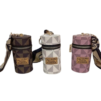 2024 NUOVO COLORE GEOMETRICO CONTRASTO BORSA COMPACCATA BORSA MONETTA BORSA PENDANTE BORSA DELL'OREFONO BORSA DELLA BOCA BORSA ROSSA MINI BORSA DELLA CLAVELLA