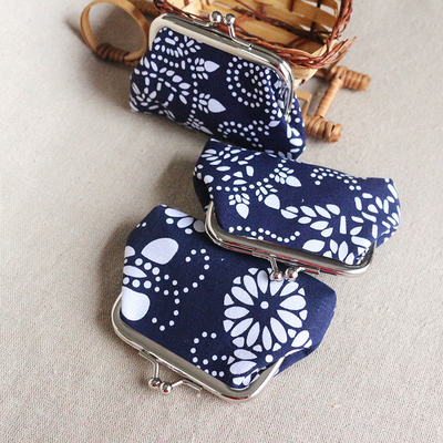 STILLO ETNICO BATIK BORSA DI MONETTE MINI BUCKLE BORSA PICCOLINA BORSA di monete femminile