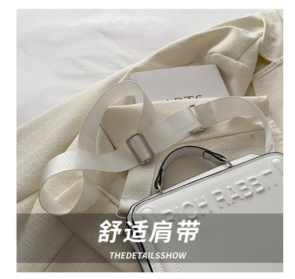Semplice borsa di carta di moda borsa da donna nuova in borsa da mano di passeggero borsa da mano piccola quadrata borsa senior texture spalla larga cinghia corpo trasversale