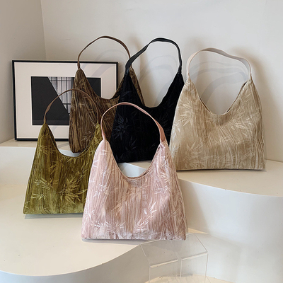 Nuovo stile cinese grande capacità borsa ascellare tendenza nuova moda borsa medievale spalla borsa femminile minoranza commuter Tote