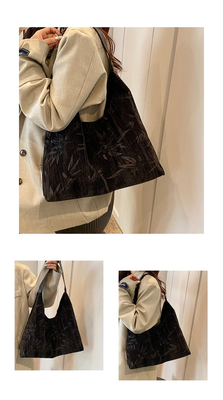 Nuovo stile cinese grande capacità borsa ascellare tendenza nuova moda borsa medievale spalla borsa femminile minoranza commuter Tote