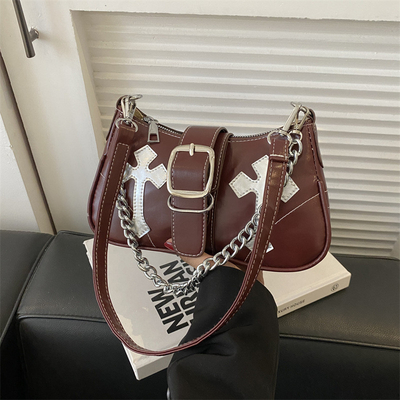 Borsa da braccio di alta qualità Nuova moda femminile autunno e inverno NICHE moda tutto retro catena di passeggeri spalla e spalla