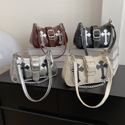 Borsa da braccio di alta qualità Nuova moda femminile autunno e inverno NICHE moda tutto retro catena di passeggeri spalla e spalla