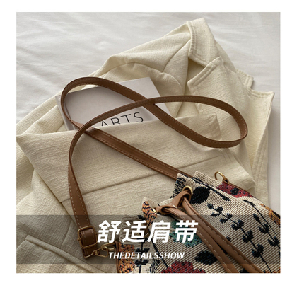 NEW CHINESE NAZIONALE VENTO ARMILLA BUCKET BACKET semplice moda tendenza estate nuovo stile di lino di alta qualità senso singolo spalla