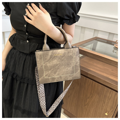 VINTAGE CHIC TEXTURED LETTER TOTE BAG BAG 2024 NUOVA GRANDE Capacità MODA BORSA DI MANO