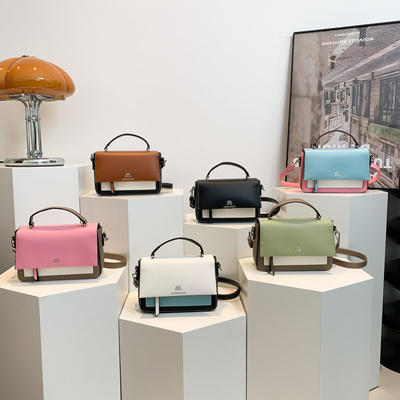 2024 PRIMAVRA E ESTE NUOVA MODA BORSA SQUADRATA SQUADRATA BORSA SINGLE BORSA SCOLA BORSA COLORE COMPATTIVO MANO BORSA SQUADRATA