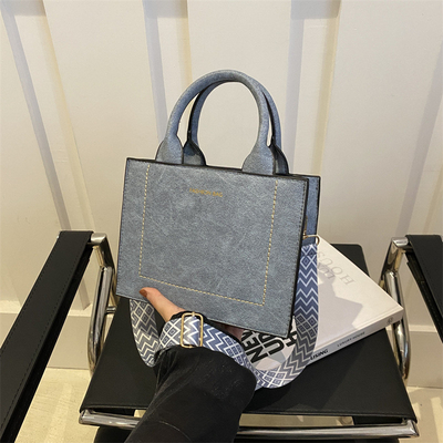 VINTAGE CHIC TEXTURED LETTER TOTE BAG BAG 2024 NUOVA GRANDE Capacità MODA BORSA DI MANO
