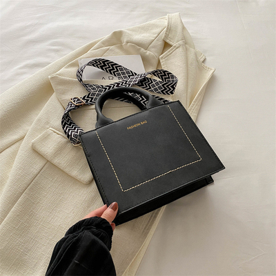 VINTAGE CHIC TEXTURED LETTER TOTE BAG BAG 2024 NUOVA GRANDE Capacità MODA BORSA DI MANO