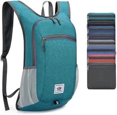 Zaino da escursione da 15L Ultraleggero Leggera Zaini da escursione da escursione da pacco resistenti all'acqua Zaino da giorno pieghevole per i viaggi (Grigia)