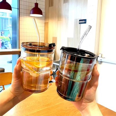 Vaso d'acqua da 400 ml, tazze con paglia e coperchio sigillato Portate per il caffè, il tè ghiacciato, vetro isolato a parete spessa