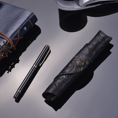 Vintage Handmade Leather Single Pen Case Holder Cowhide Fountain Pen Sleeve Roll Wrap Pen Bag (Black Carved)