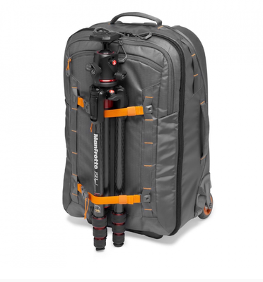 Una borsa fotografica con rivestimento interno staccabile è una borsa fotografica resistente alle intemperie che può soddisfare le esigenze di trasportare attrezzature e viaggi quotidiani.