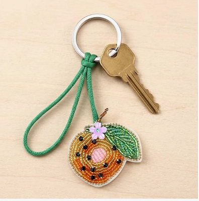 5PCS Ciondolo per Borsa con Perline e Toppe, Ciondolo Frutta per Borsette Estive, Portachiavi | Piccolo Ciondolo per Borsa, Pitaya Melograno Anguria Arancia Limone, Perline e Strass, Cucito a Mano