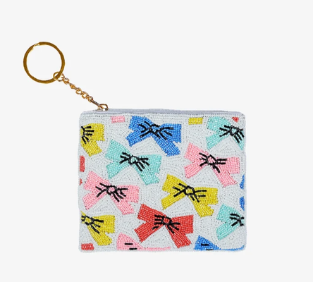 Borsa per monete compatta con intricata lavorazione di perline, chiusura sicura con cerniera e anello per chiavi in tonalità dorata, ideale per conservare monete e piccoli oggetti