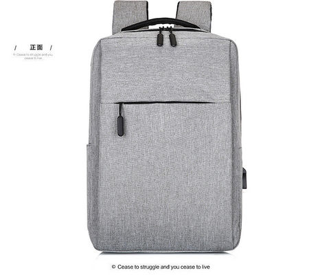 Due tasche della chiusura lampo impermeabilizzano lo zaino di nylon del computer portatile di USB